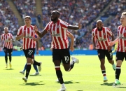 ac米兰体育官网-莱斯特城客场奋力拿下对手，取得关键三分的简单介绍