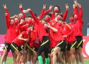 米兰体育网页版-强队遭遇挑战，面临艰难局面