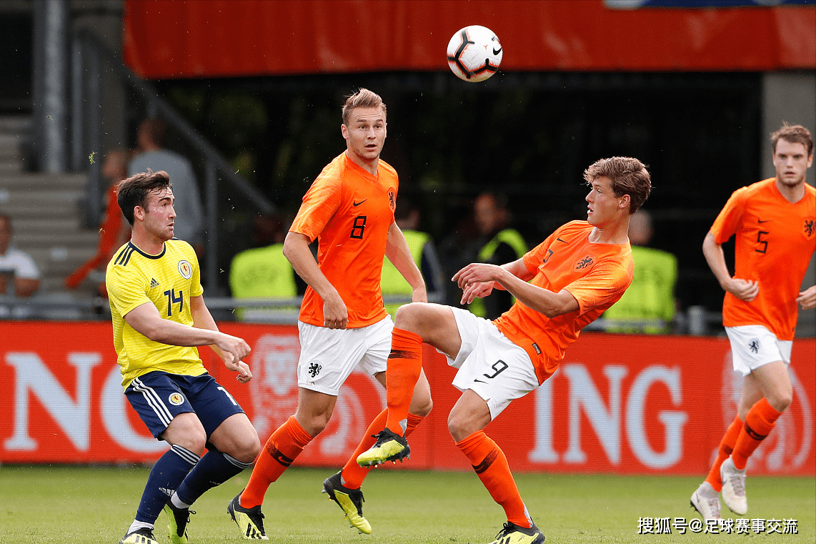 欧预赛竞争激烈，球队备战紧张的简单介绍