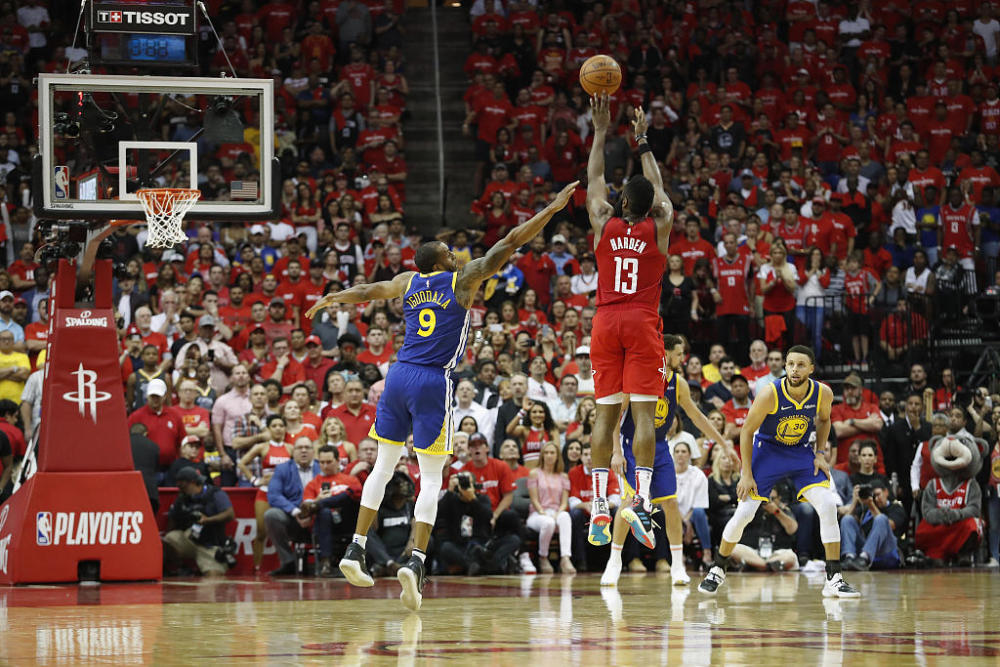 火箭主场再战，坚定信念以坚强韧性取胜