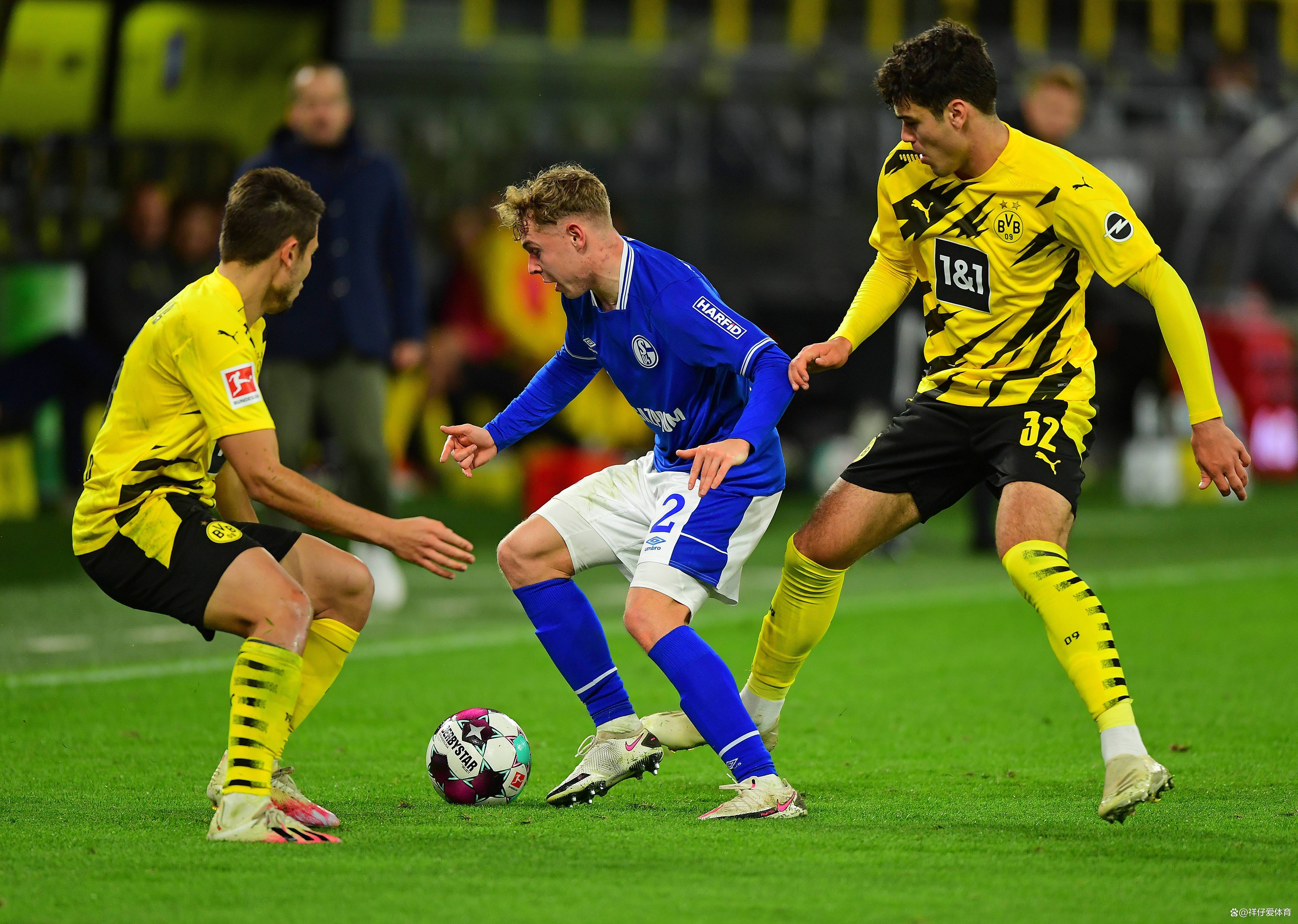 包含球员技术精湛!连续传球助球队取得胜利的词条 包含球员技术精湛!连续传球助球队取得胜利的词条