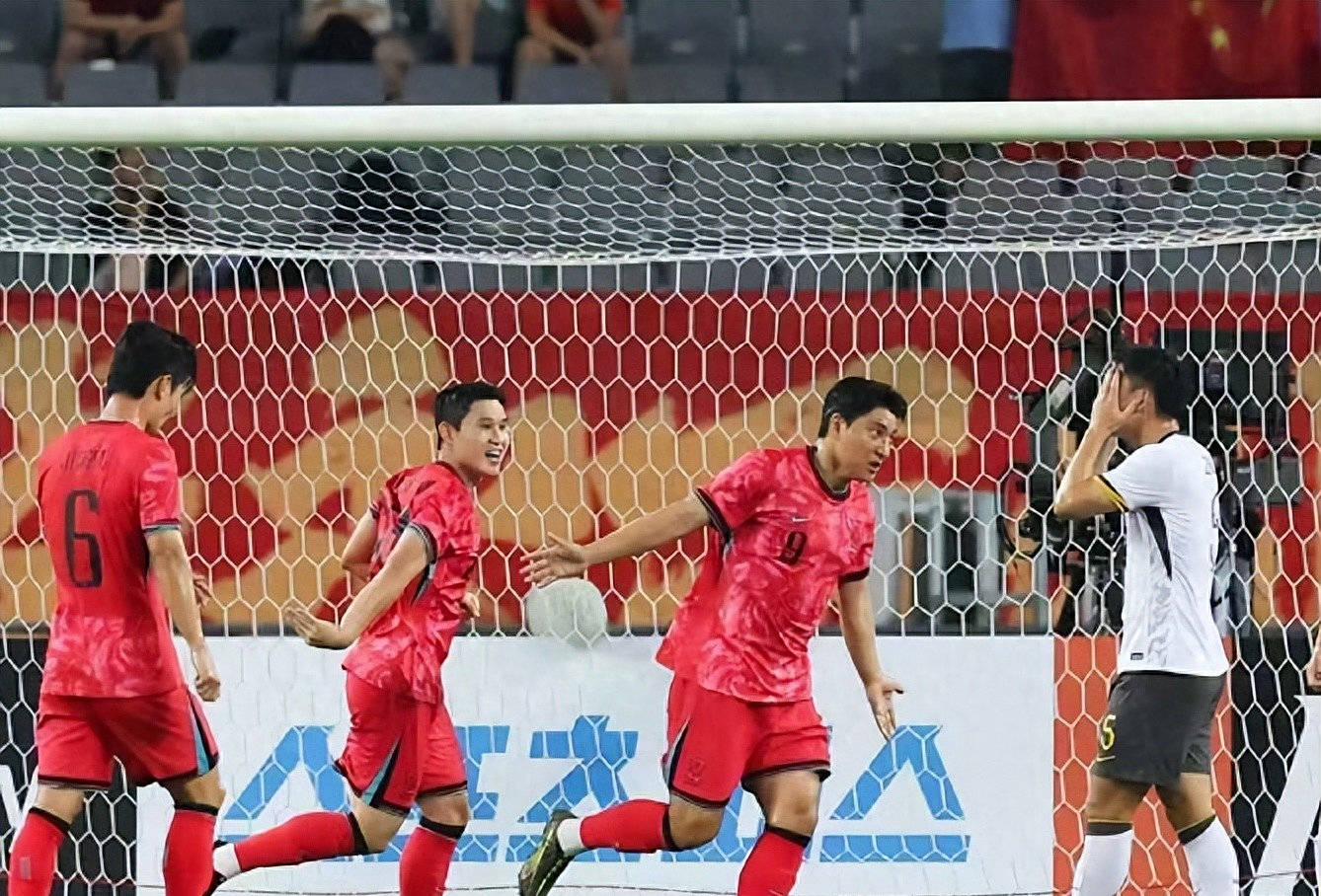 力争前进，球队在比赛中全力以赴