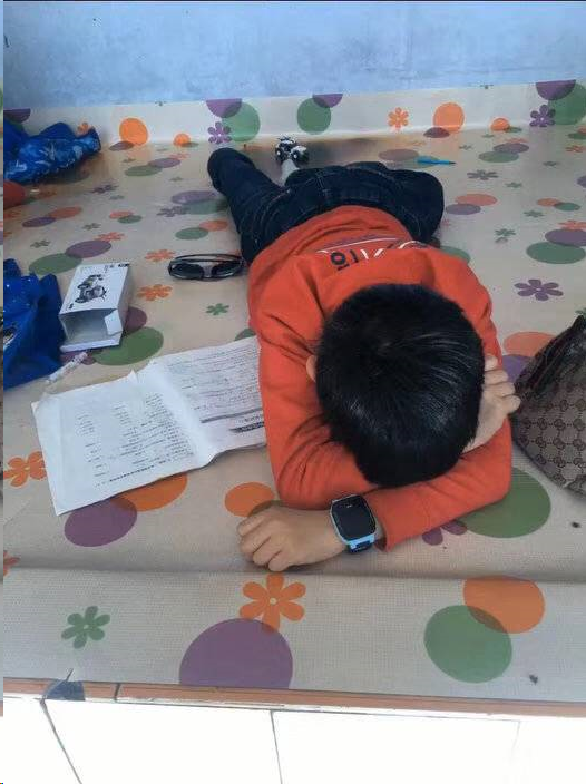 醉酒熊今如何，副部成天热惨