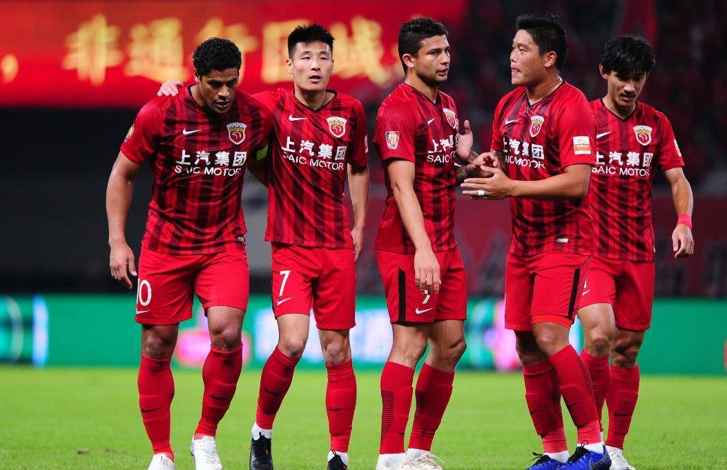 关于上海上港大胜对手，连续取得胜利的信息