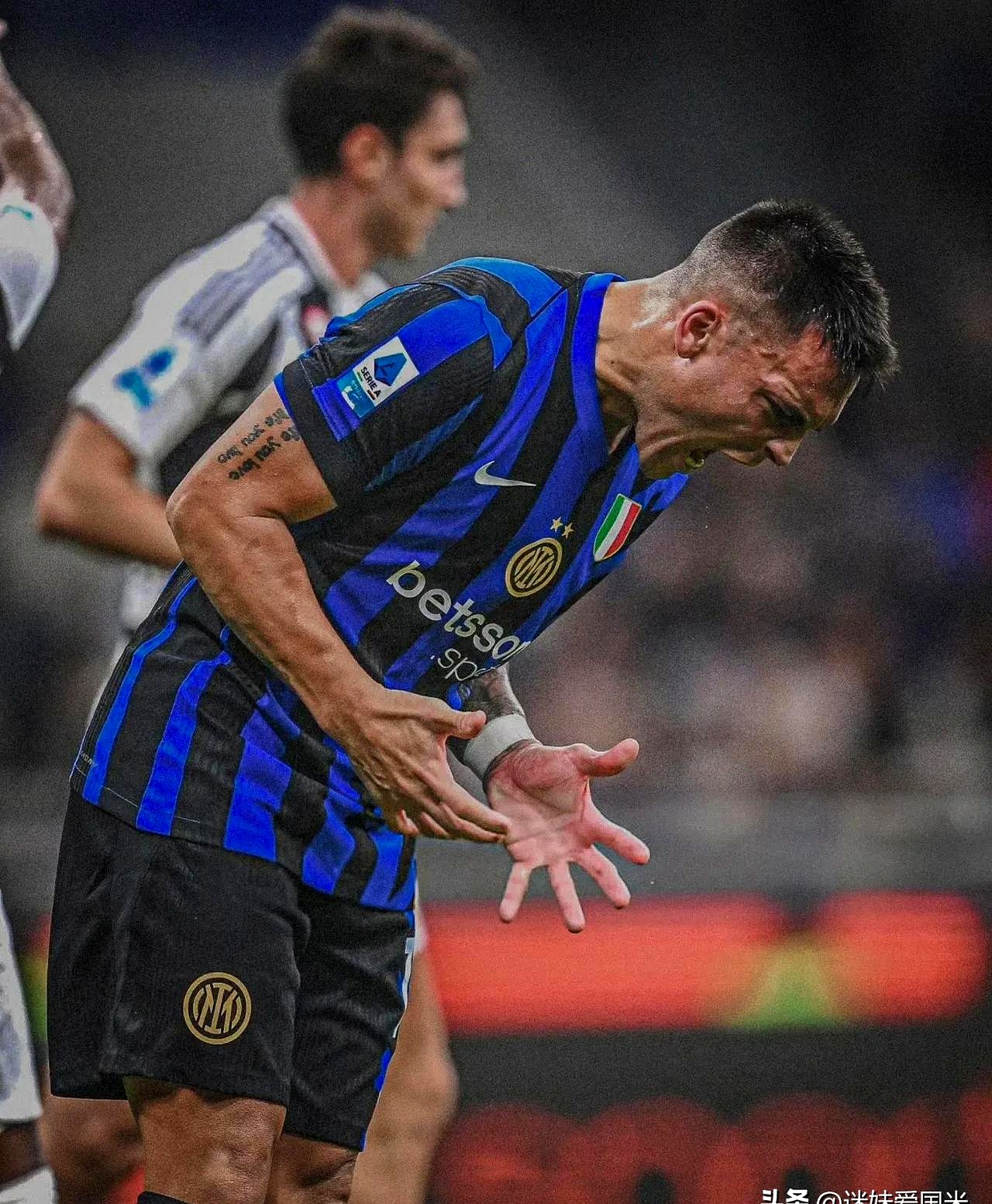 尤文图斯中场重伤,赛季报销成疑的简单介绍 尤文图斯中场重伤,赛季报销成疑的简单介绍