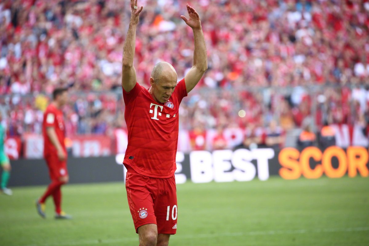 多特蒙德客场遇科隆遭遇失利，疑似卫冕冠军状态下滑