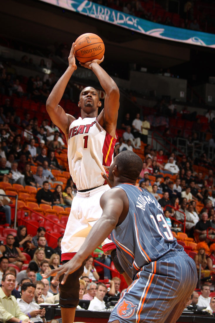 热火大胜山猫，取得三连胜