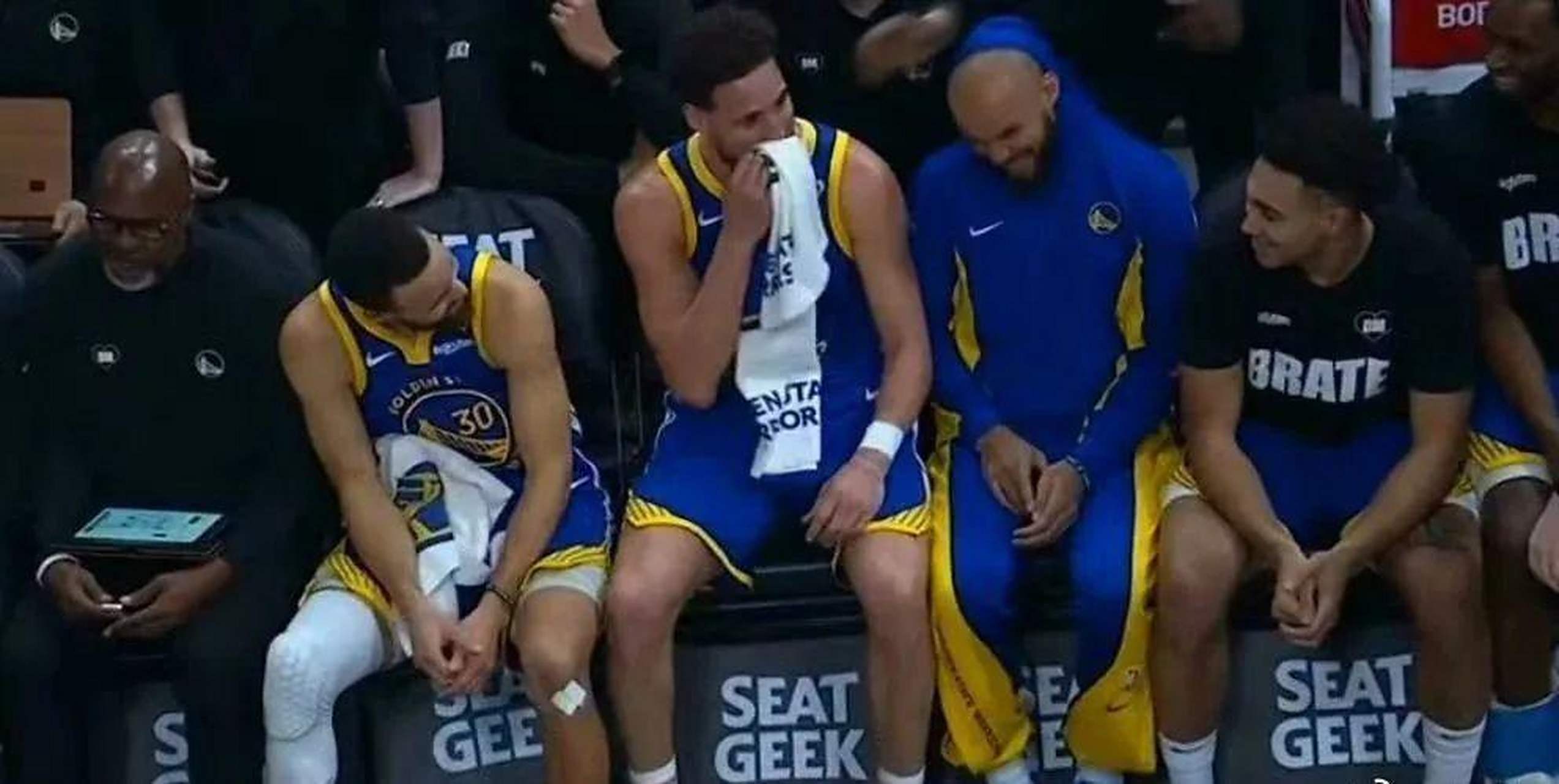 勇士惨败热火，汤普森砍下20分的简单介绍