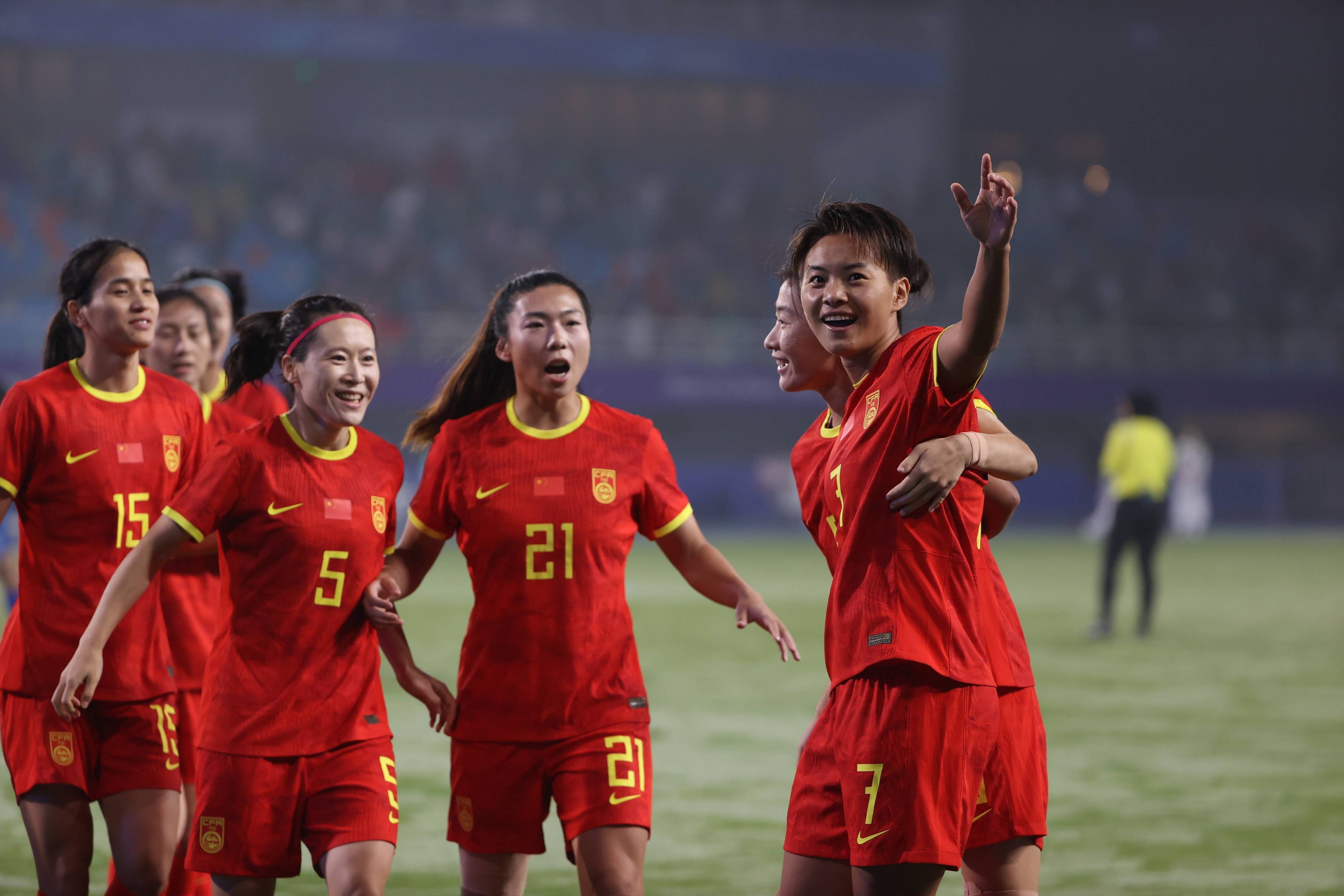 中国女足获得东亚杯冠军，晋级2023年女足世界杯